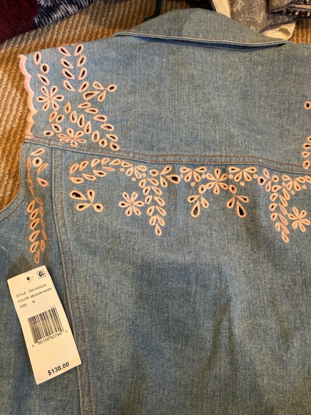 NWT FP x DRIFTWOOD Light Blue pink embroidered Denim vest size medium - Picture 10 of 11